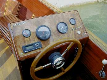 Steuerstand der Classic Launch